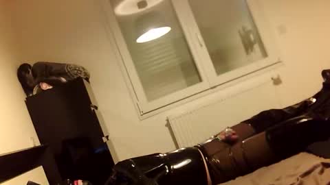 Celiasm online show from March 21, 1:38 pm