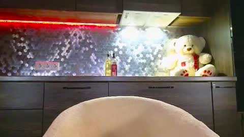 Aneli online show from October 29, 8:42 pm