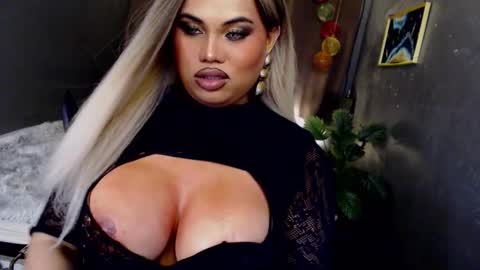 cellinekittcumerr online show from November 19, 12:48 pm