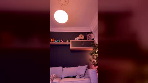 cer69966996 online show from May 2, 1:00 am