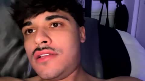 cezarthebreeder online show from April 13, 9:08 pm