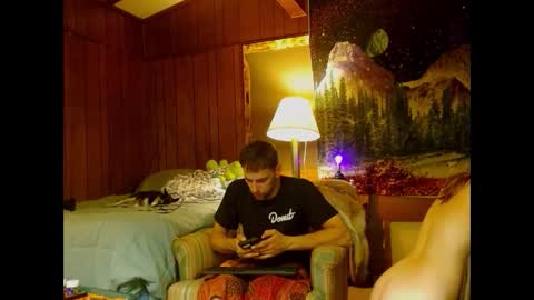 Snapshot of cguffey2284 chatting on October 14, 2:47 am cguffey2284 online show from October 14, 2:47 am