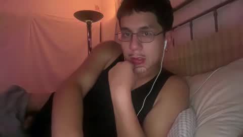 Kpapi online show from December 22, 9:38 am