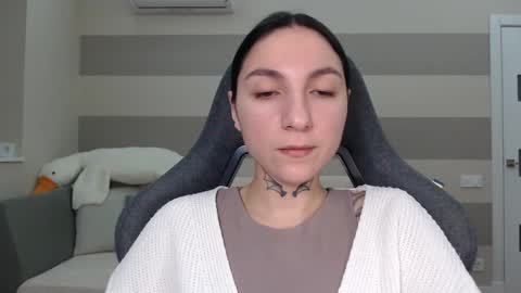 Kate online show from February 18, 6:15 am