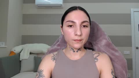 Kate online show from February 18, 4:25 pm