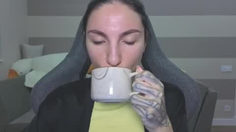 Kate online show from July 14, 5:45 am