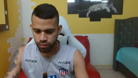 chacorta_ online show from June 5, 1:27 pm