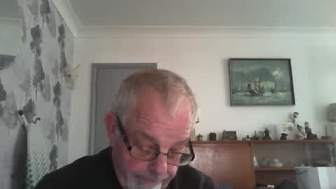 Champers online show from February 21, 1:25 pm