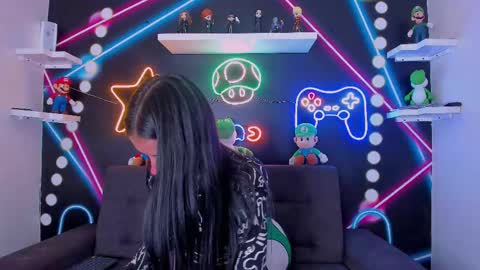 C H A N E L online show from February 28, 2:09 am