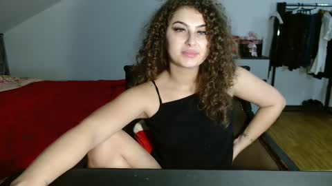 Stephanieblisss online show from February 27, 9:58 pm