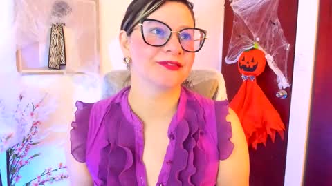 chanell online show from October 16, 1:22 pm