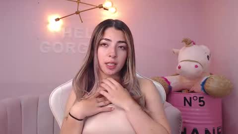 Snapshot of channel_blonde_a chatting on January 29, 10:53 pm channel_blonde_a online show from January 29, 10:53 pm