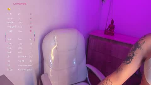 Chantall online show from January 9, 6:41 am