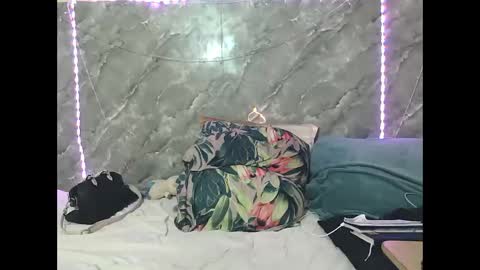 Zaria Vixen online show from October 10, 11:53 pm