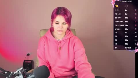 Suzanna Snow online show from October 20, 4:06 am