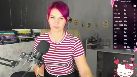 Suzanna Snow online show from September 9, 4:23 am