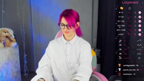 Suzanna Snow online show from January 9, 4:19 am