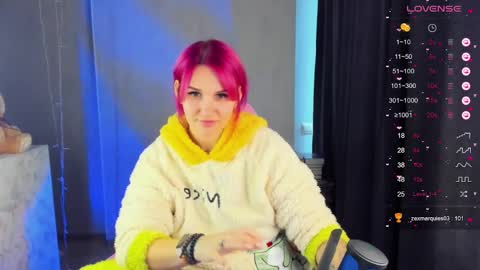 Suzanna Snow online show from January 14, 7:06 am