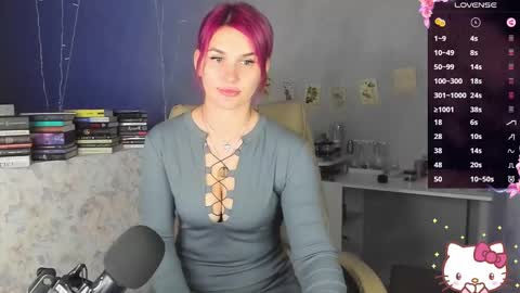 Suzanna Snow online show from September 28, 5:16 am