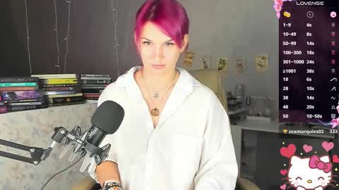 Suzanna Snow online show from September 14, 4:48 am