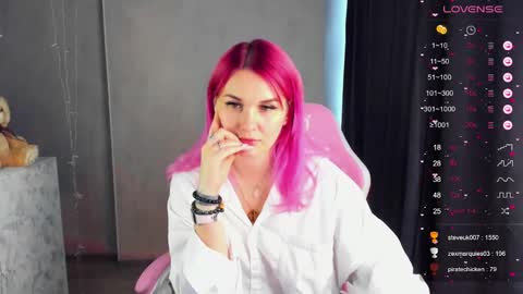 Suzanna Snow online show from January 23, 8:15 am