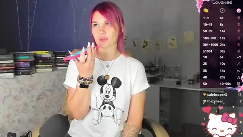 Suzanna Snow online show from September 29, 5:17 am