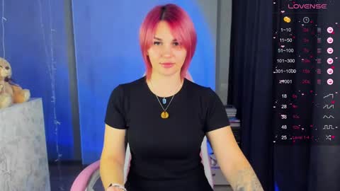 Suzanna Snow online show from February 3, 4:57 am