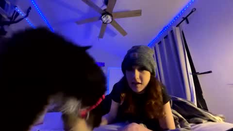 charbaby800 online show from March 2, 3:56 am