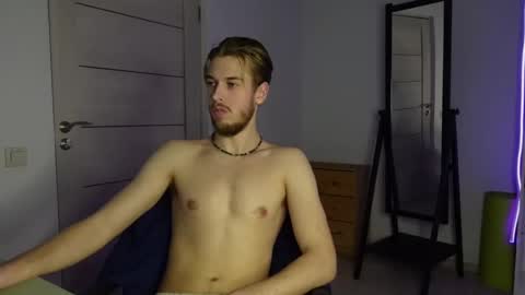 CHARLES SINS online show from February 16, 4:42 pm