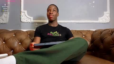 charlesbrown_ online show from September 25, 9:11 pm