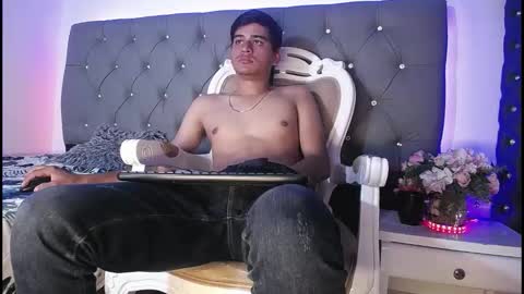 Charlie online show from October 16, 7:46 pm