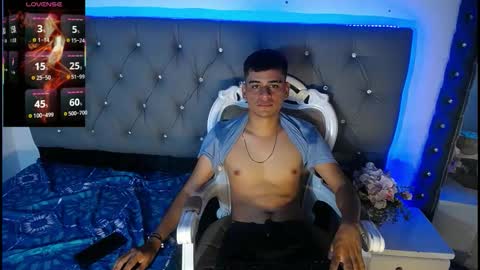 Charlie online show from October 28, 3:18 am