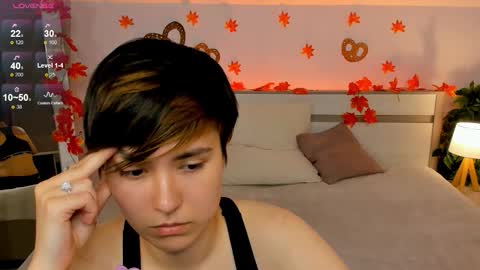 Charliee online show from September 18, 10:52 am