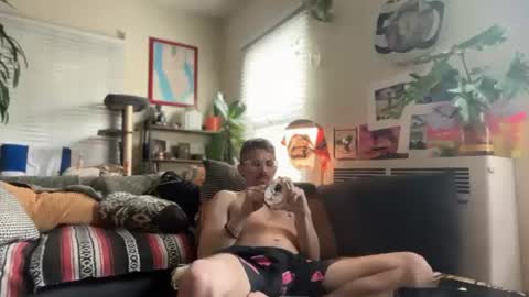 Charlie Ru online show from June 28, 7:54 pm