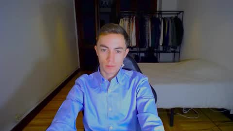 Snapshot of charlieseyer chatting on January 28, 9:41 am carlos reyes online show from January 28, 9:41 am