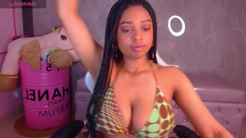 Charlote  online show from November 18, 12:52 pm