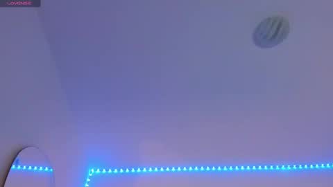 Charlotte online show from October 18, 12:20 pm