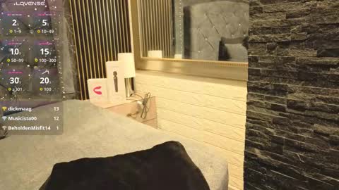 charlotte online show from November 21, 1:31 pm