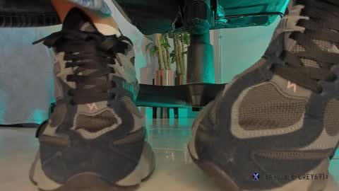 charlotte  grey online show from January 10, 8:47 pm