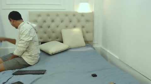 charlottte y dante online show from October 25, 5:41 am