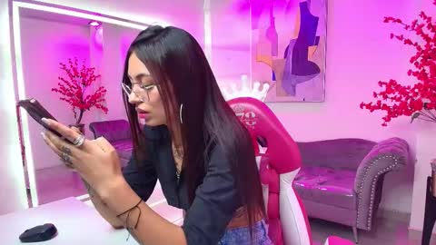 Charlotte online show from October 16, 4:01 am