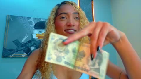 CHARLOTTE online show from November 14, 2:41 pm