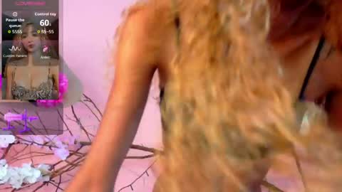 CHARLOTTE online show from April 15, 12:41 pm