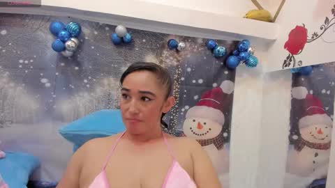 Charlotte  online show from December 17, 5:08 pm