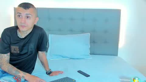 charlotteandsimon online show from October 10, 12:11 pm