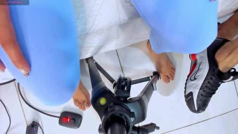 Charlotte and Simon online show from February 11, 3:27 pm