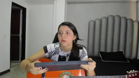 charlottee_starr online show from January 5, 7:50 pm