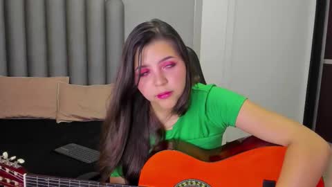 charlottee_starr online show from December 2, 7:56 pm