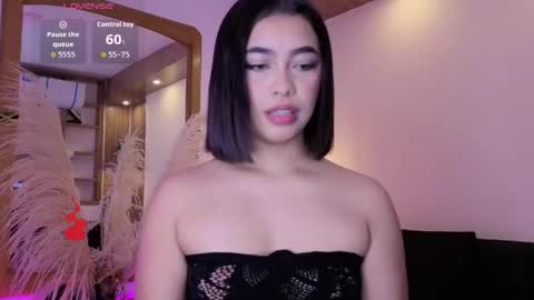 Charlote online show from May 14, 3:37 am