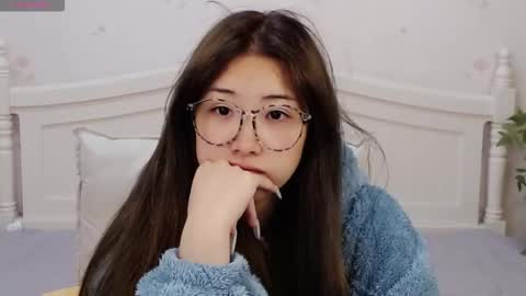 Charlotte online show from December 1, 7:23 pm